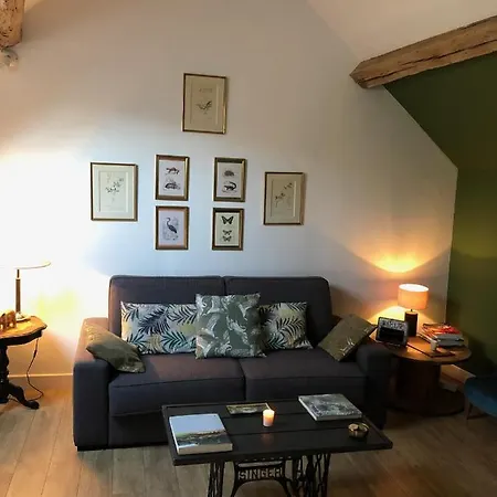 A L'oree De La Foret Guest house